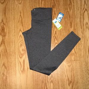 Old Navy Active Compression Fitted Leggjngs